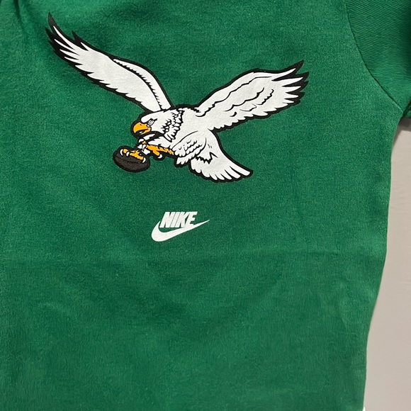 Philadelphia Eagles, Nike 3 piece creeper set, NWOT 3/6 months - Picture 4 of 6